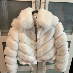 Chic White Faux Fur Jacket